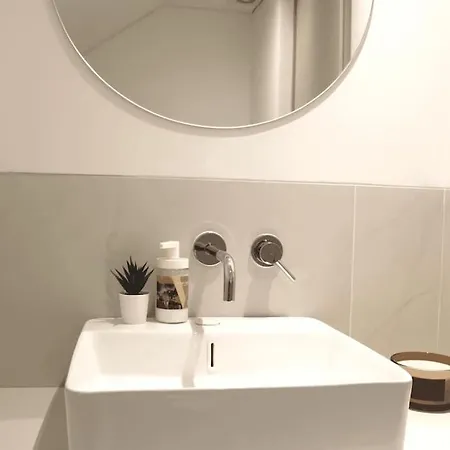 Flow Premium Loft - With Ac! Apartment