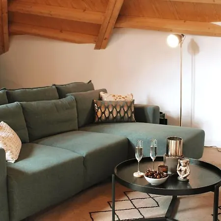 Flow Premium Loft - With Ac!