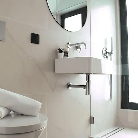 Flow Premium Loft - With Ac! *